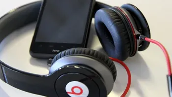 Telefoanele HTC, fara casti Beats in pachet