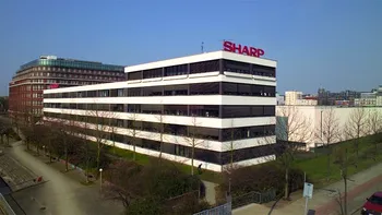 Sony pune punct parteneriatului cu Sharp pe LCD-uri