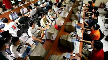 China decide: fiecare clip trece prin 