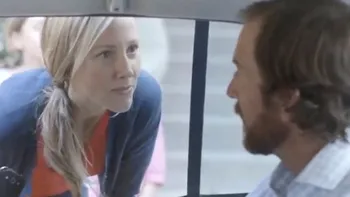 Samsung vine cu noi reclame la S III, unele indecente