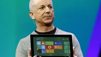 Sinofsky de la Microsoft are ceva cu iPad Mini in particular si Apple in general