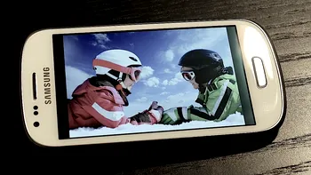 Samsung Galaxy S3 Mini - Un mititel cu pretentii [REVIEW]