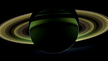 NASA publica imagini spectaculoase cu Saturn