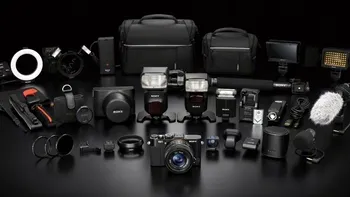 Sony vrea un full-frame la dimensiuni de NEX