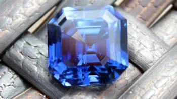 Producatorii de smartphone-uri ar putea folosi materiale precum safir pe viitor