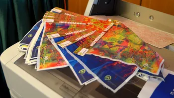 Epson Surecolor permite personalizarea obiectelor de imbracaminte si chiar mai mult