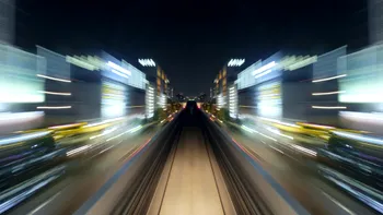 Un hyperlapse original filmat din trenul de mare viteza din Tokyo [VIDEO]