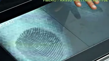 Primul touchscreen cu recunoastere de amprente [+VIDEO]