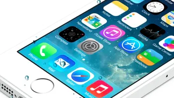 Pe Twitter: iOS 7 iti face iPhone-ul rezistent la apa 