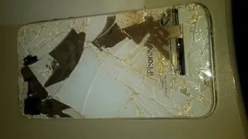 O noua explozie iPhone, este vorba de un 4S din Croatia