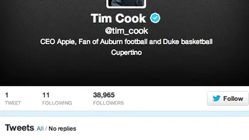 Tim Cook, CEO Apple, isi deschide primul cont de Twitter