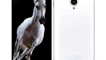 Sharp Aquos Phone Xx vine cu cea mai mica rama pe toate partile