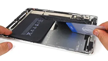 iPad Air, un alt produs Apple de generatie noua care nu suporta reparatii