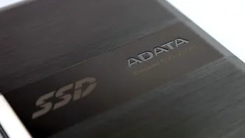 ADATA DashDrive Elite SE720 - Așa arată stocarea portabilă premium [REVIEW]