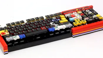 A apărut prima tastatură realizată integral din LEGO [VIDEO]