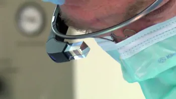 Datorită Google Glass, un doctor a salvat viaţa unui pacient