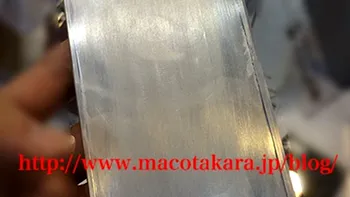 Machete iPhone 6, prezente în standul producătorilor de huse
