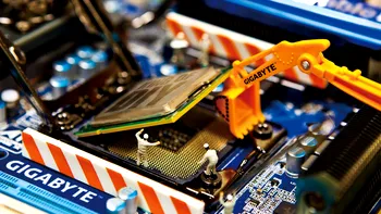 ASUS și Gigabyte ar putea livra 6 milioane de plăci de bază până în Q3 2014