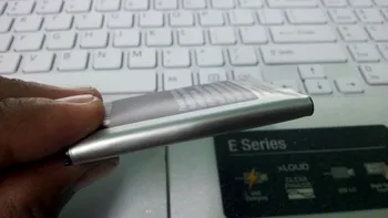 Samsung Galaxy S4, baterii umflate brusc