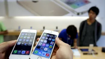 iPhone, „cheie“ pentru mașină: Tesla Motors vrea să transforme telefonul Apple în așa ceva