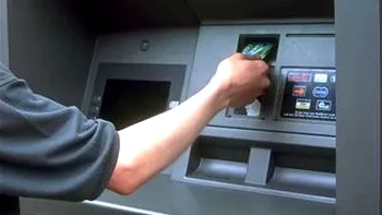 Un nou dispozitiv pentru furtul PIN-urilor de la ATM a fost descoperit în Europa