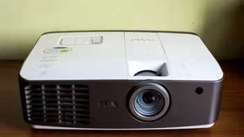 Videoproiector BenQ W1400 - Dispozitivul care să îți aducă cinematograful acasă [REVIEW]