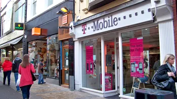 Cosmote și Romtelecom se transformă pe 12 septembrie în Telekom România