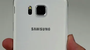 Samsung Galaxy S5 Alpha - noi imagini cu smartphone-ul din metal 