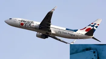 Telefonul fierbinte: un iPhone a luat foc în avion
