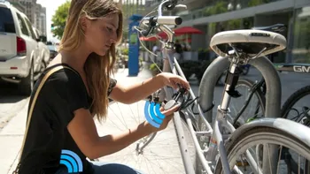 Lacătul perfect pentru bicicletă se numește Noke și „cheia“ este telefonul