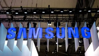 Samsung promite să renunţe la telefoane din plastic
