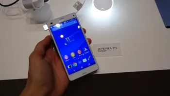 Cu mâinile pe Sony Xperia Z3 Compact - clasa mini cu putere [VIDEO Hands-on]