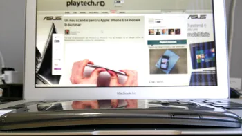 LG ironizează iPhone 6 Plus pentru că se îndoaie