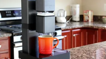 Bruvelo este un automat de cafea ce poate fi controlat de pe smartphone