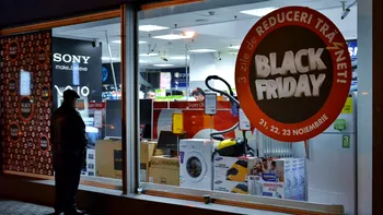 Black Friday la ușa magazinului: Cum am trăit „febra“ reducerilor la Flanco și Altex
