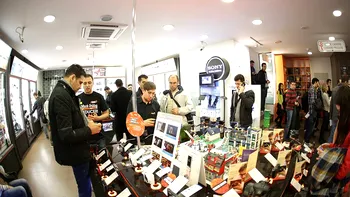F64 trece la plata cu Bitcoin, iar cel mai talentat client primește o monedă digitală