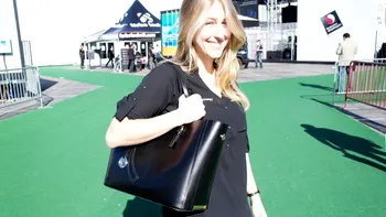 Leoht -  poşeta inteligentă vă &icirc;ncarcă gadgeturile &icirc;n deplasare