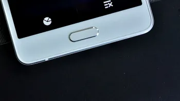 Samsung Galaxy S6 va intensifica rivalitatea cu Apple prin lansarea unei alternative la Apple Pay