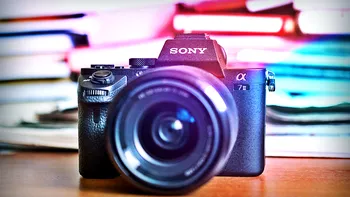 Sony Alpha A7 II - Camera care stabilizează conceptul Sony: full frame mirrorless