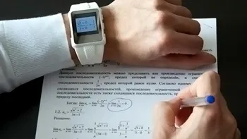 Din cauza smartwatch-urilor, ceasurile de orice fel ajung să fie interzise &icirc;n universităţi