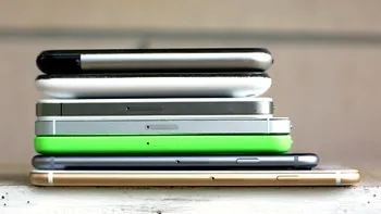 Studiu: Utilizatorii de iPhone fac trafic de date proporţional cu diagonala ecranului