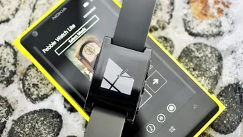 Windows Phone câştigă compatibilitatea cu Pebble printr-o aplicaţie Microsoft [VIDEO]