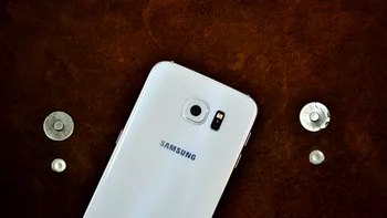 Camera foto de pe Samsung Galaxy S6, prezentată într-un clip distractiv [VIDEO]