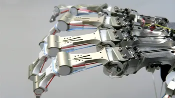 Cum îi ajută o mănușă robotică și un joc video pe cei care au suferit atacuri cerebrale