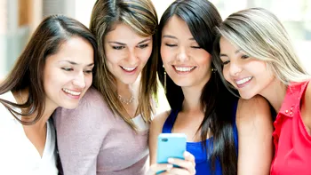 Telefoane cu Android pentru fete
