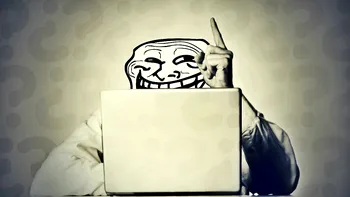 Trolii de pe Internet: Cum procedezi în situația în care devii ținta lor