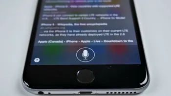 Asistenta virtuală a Apple, acuzată de homofobie