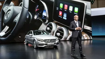 Mașina este noul loc de joacă al Apple și Google: Ce trebuie să știi despre CarPlay și Android Auto