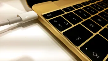 Ne-am jucat cu noul MacBook și am fost dezamăgiți