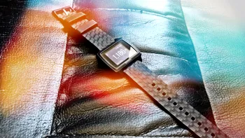 Playtest: Basis Peak - Un fitness tracker care se visează smartwatch